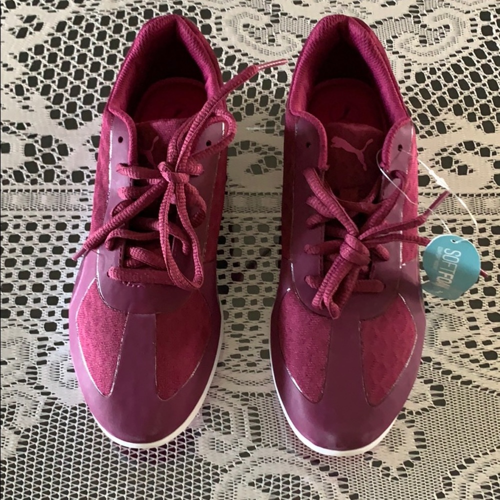 🦋 Puma sneakers